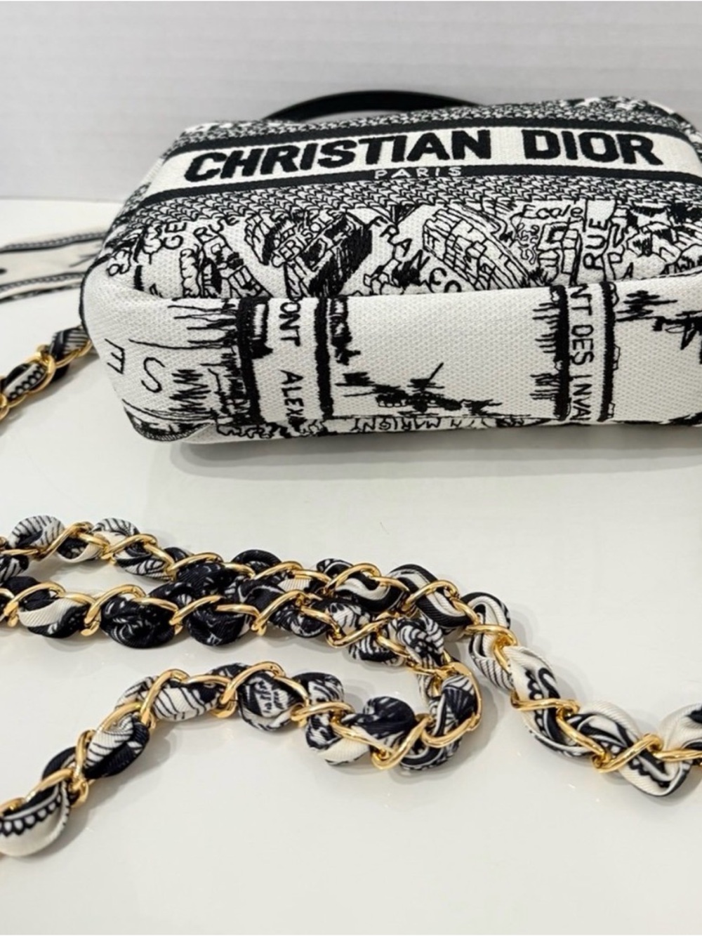 Christian Dior Plan de Paris Canvas Embroidered Cosmetic Pouch - Picture 5 of 8
